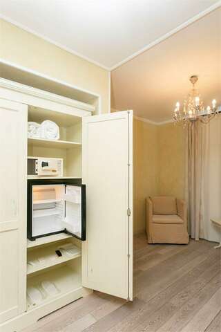 Гостиница Филипп Новоселово Джуниор сюит двухкомнатный-6