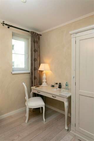 Гостиница Филипп Новоселово Двухместный номер с 2 отдельными кроватями-9